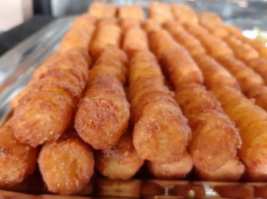 Lezzetli patates ve peynirli kroket