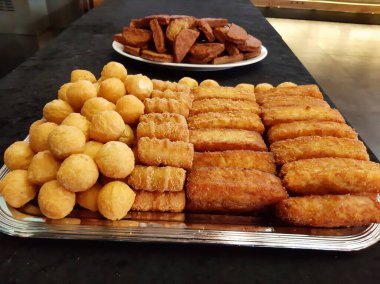 Lezzetli patates ve peynirli kroket