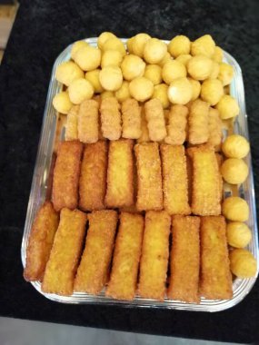 Lezzetli patates ve peynirli kroket