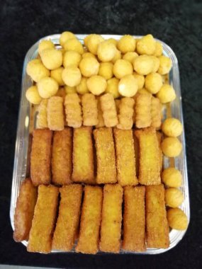 Lezzetli patates ve peynirli kroket