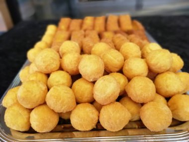 Lezzetli patates ve peynirli kroket