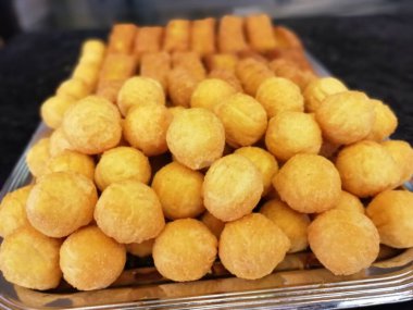 Lezzetli patates ve peynirli kroket