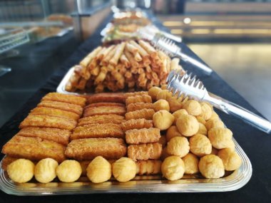 Lezzetli patates ve peynirli kroket