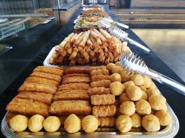 Lezzetli patates ve peynirli kroket