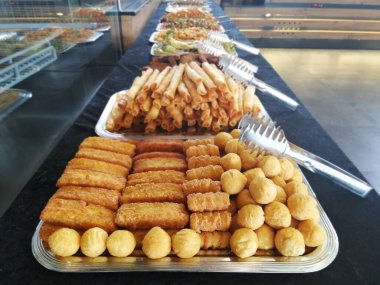 Lezzetli patates ve peynirli kroket