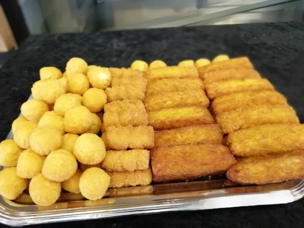 Lezzetli patates ve peynirli kroket