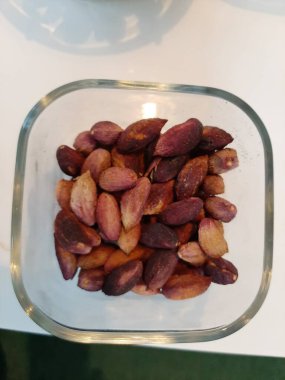 taze organik lezzetli fındık