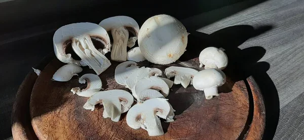 Funghi Freschi Biologici Deliziosi — Foto Stock