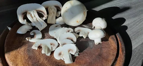 Funghi Freschi Biologici Deliziosi — Foto Stock