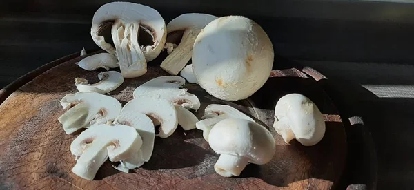 Cogumelos Deliciosos Frescos Orgânicos — Fotografia de Stock