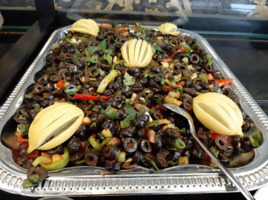 Taze fasulye salatası.