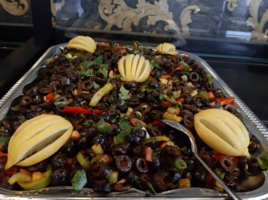 Taze fasulye salatası.