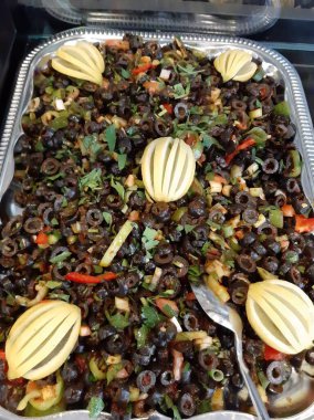 Taze fasulye salatası.