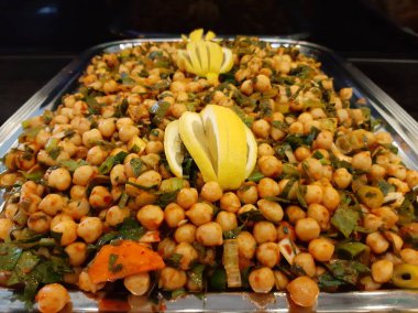 Taze fasulye salatası.