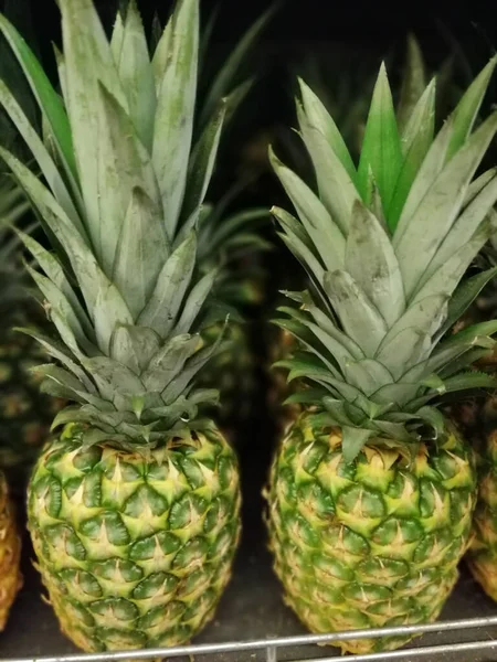 Färsk Och Ekologisk Läcker Vitaminrik Ananas — Stockfoto