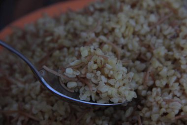 Tabakta lezzetli sebze pilavı