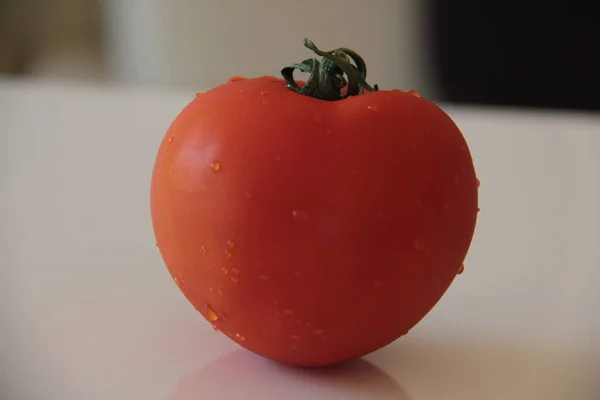 Tomates Vermelhos Frescos Orgânicos — Fotografia de Stock