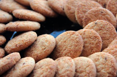 Lezzetli ve çeşitli bisküviler.