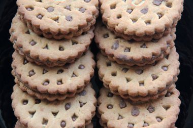 Lezzetli ve çeşitli bisküviler.