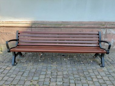 Bahçe için şık ve modern bank