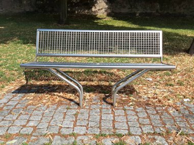 Bahçe için şık ve modern bank