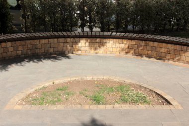 Bahçe için şık ve modern bank