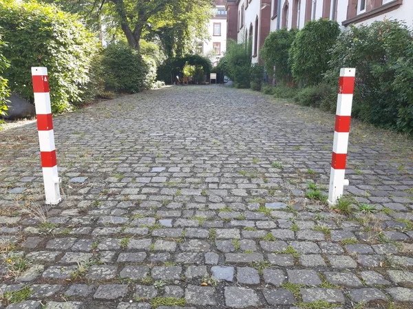 Bunte Eiserne Barriere Auf Der Straße — Stockfoto