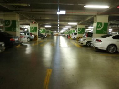 Güzel modern ve şık bir kapı.