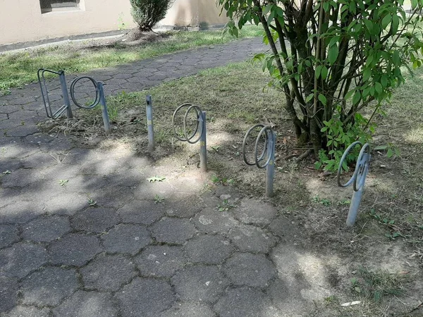 Dekorativ Och Dekorativ Metall Cykel Parkering — Stockfoto