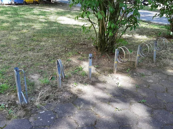 Dekorativ Och Dekorativ Metall Cykel Parkering — Stockfoto