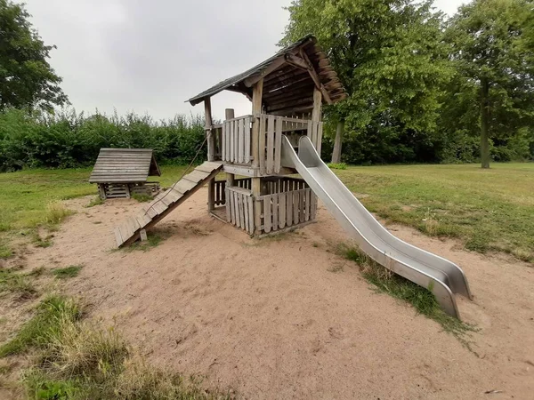 Parco Giochi Bambini Nel Parco — Foto Stock