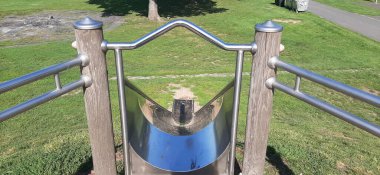 Parktaki çocuk parkı.