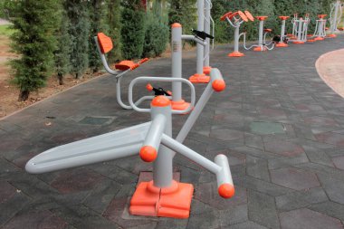 Parktaki çocuk parkı.