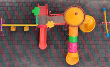 David 'in parktaki çocuk parkı