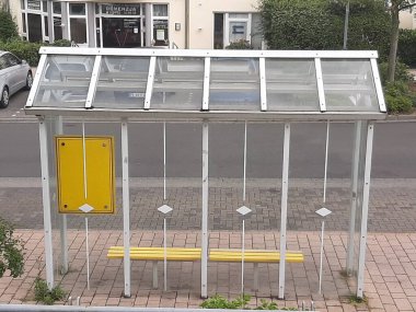 Çelik çatı, inşaat alanında metal çatı