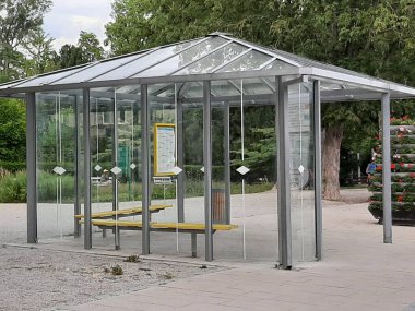 Çelik çatı, inşaat alanında metal çatı