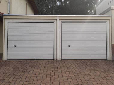 Modern ve dekoratif garaj kapısı