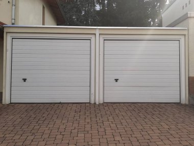 Modern ve dekoratif garaj kapısı