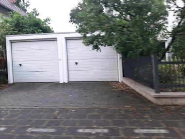 Modern ve dekoratif garaj kapısı