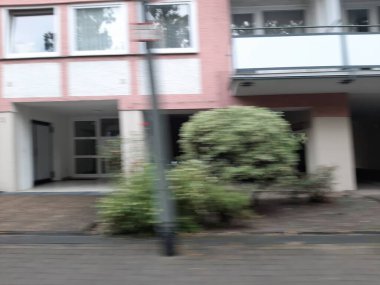 Modern ve dekoratif garaj kapısı