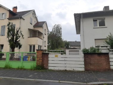 Modern ve dekoratif garaj kapısı