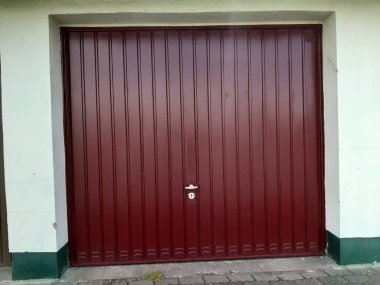 Modern ve dekoratif garaj kapısı