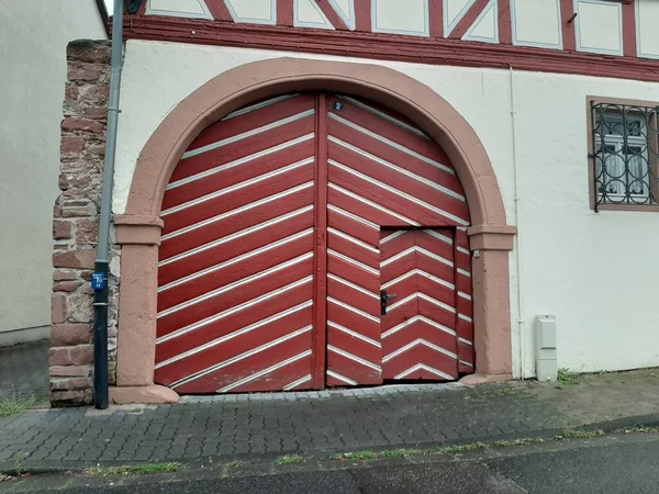 Modern Decorative Garage Door — Stock Photo, Image