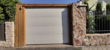 Modern ve dekoratif garaj kapısı