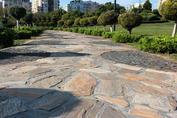 Estrada Pavimento Pedra Decorativa Parque — Fotografia de Stock
