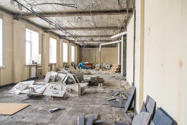 tesislerinde onarım sonrası enkaz temizleme