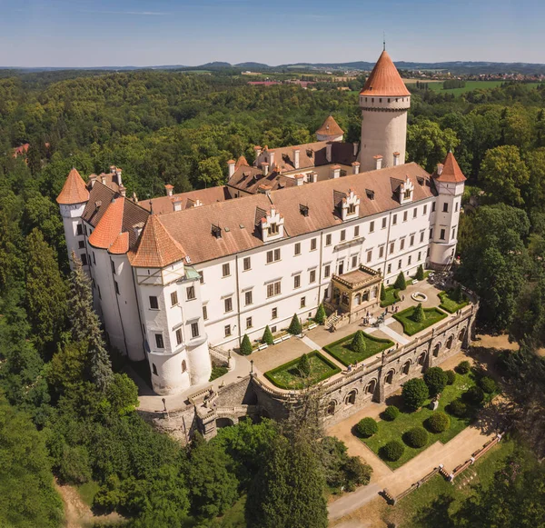 Αεροφωτογραφία Του Μεσαιωνικού Konopiste Castle Chateau Στην Τσεχική Δημοκρατία Κατοικία — Φωτογραφία Αρχείου
