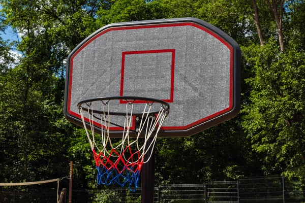 Detailní Záběr Basketbalového Koše Městském Parku — Stock fotografie