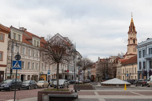 2019 Wilno Litwa Brukowany Rynek Ratusza Centralnej Części Starego Miasta — Zdjęcie stockowe