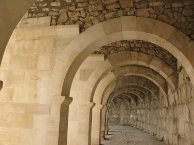 Güneşli Türkiye'nin unutulmaz, renkli, farklı manzaraları. Modern ustalar tarafından restore edilmiş bir mimari anıt.